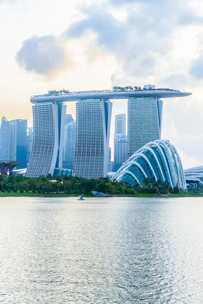 tour-listing-details-slide