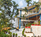 Royal View Resort