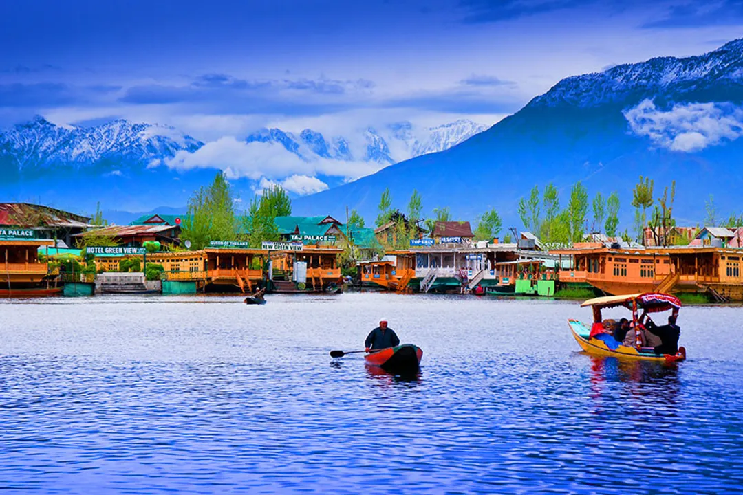 Honeymoon In Kashmir